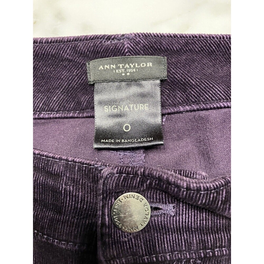 Ann Taylor Signature Womens NWOT Purple Corduroy Pants Size 0 - Picture 3 of 6